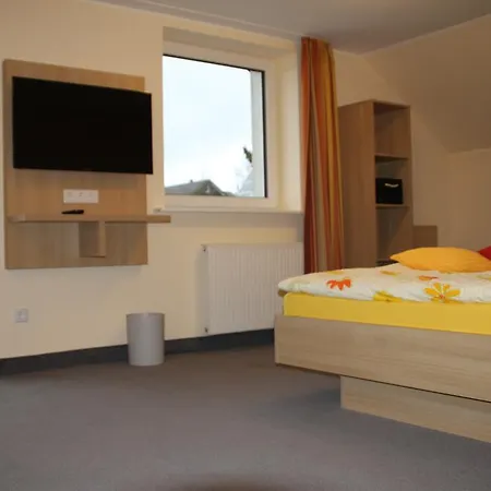 Lebers Schinken-alm Vendégház Winterberg